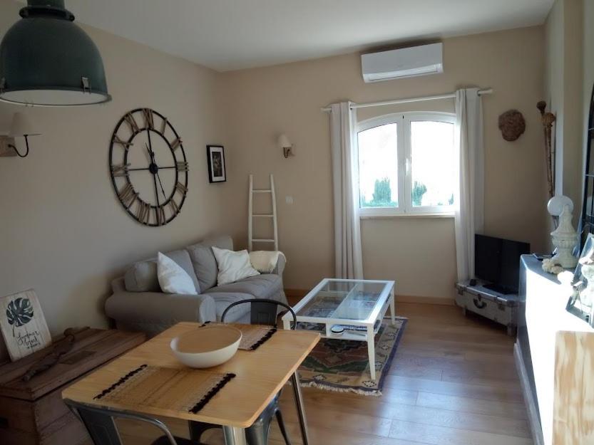 Nora Velha T1 Apartment ตาวิรา ภายนอก รูปภาพ